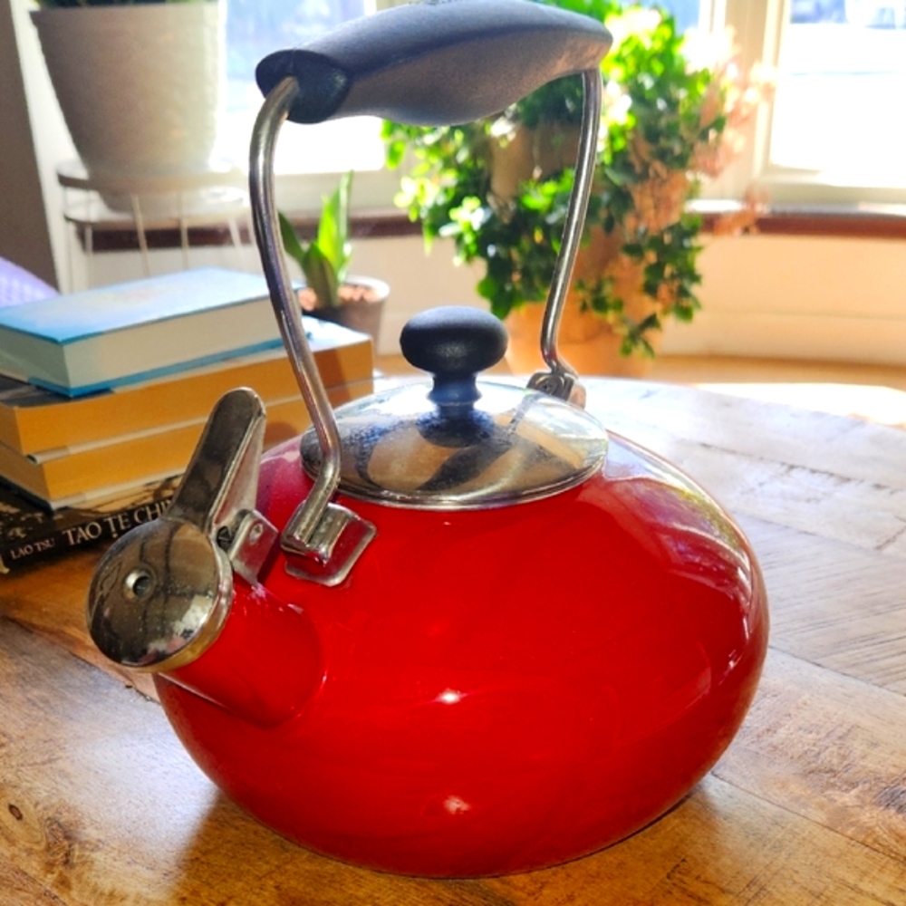 CHANTAL Tea Pot - Picture 4 of 6